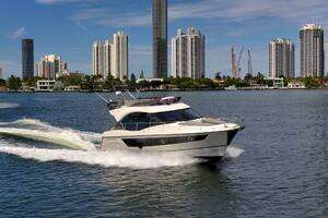 2021 Beneteau Monte Carlo 52 thumbnail 2