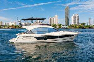 2021 Beneteau Monte Carlo 52 thumbnail 13