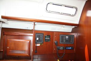 2006 Beneteau thumbnail 51