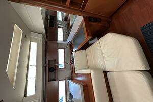 2020 Beneteau Oceanis thumbnail 28