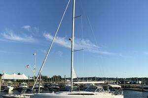 2020 Beneteau Oceanis thumbnail 5