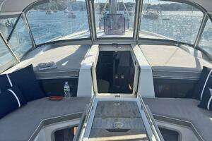 2020 Beneteau Oceanis thumbnail 13