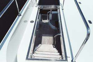 2015 Ocean Alexander 72 thumbnail 8