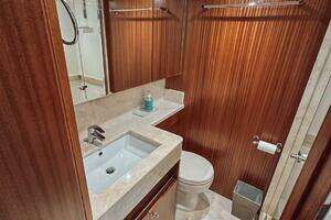 2015 Ocean Alexander 72 thumbnail 20