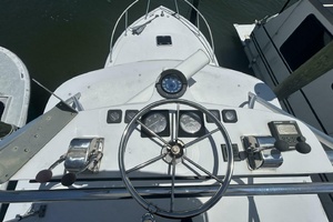 1992 Talon 36 Express thumbnail 10