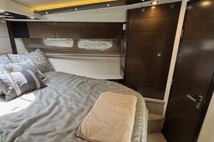 45FT (13.72M) CRUISERS YACHTS