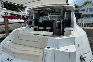 45FT (13.72M) CRUISERS YACHTS