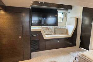 45FT (13.72M) CRUISERS YACHTS