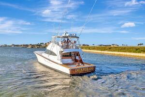 2019 Viking 68 CNV 