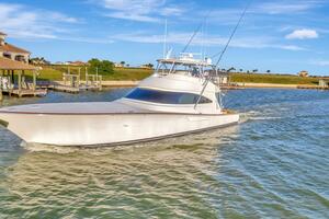 2019 Viking 68 CNV 