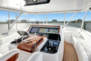 2019 Viking 68 CNV 
