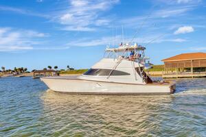 2019 Viking 68 CNV 