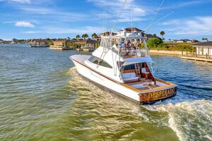 2019 Viking 68 CNV 