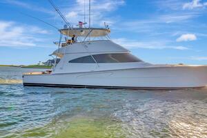 2019 Viking 68 CNV 