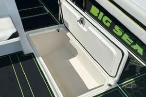 Big Sexy 42ft Prowler Yacht For Sale