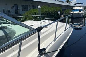 2007 Monterey 350 Sport Yacht with sleek dashboard and moori