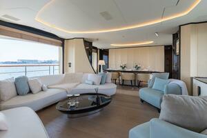 Main Salon Looking Fwd