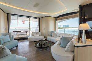 2019 Benetti Delfino 95 thumbnail 5