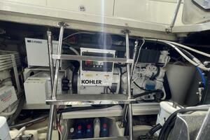 Sonshine 56ft Carver Yacht For Sale