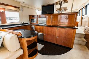 Sonshine 56ft Carver Yacht For Sale