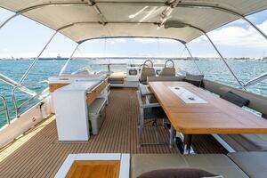 2013 Fairline thumbnail 21