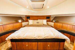 2013 Fairline thumbnail 15