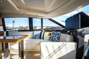 2013 Prestige 500 S thumbnail 36