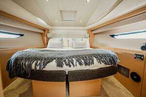 2013 Prestige 500 S thumbnail 61