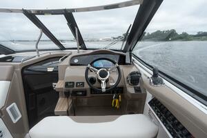 35ft Regal Yacht For Sale