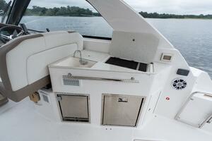 35ft Regal Yacht For Sale