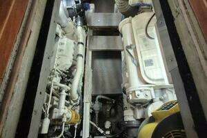 2002 Silverton 38 Convertible thumbnail 44