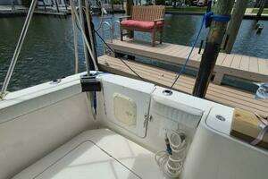 2002 Silverton 38 Convertible thumbnail 54