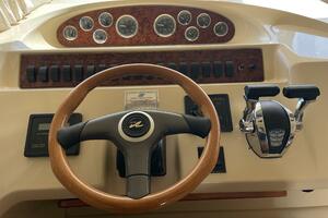 Music Man 42ft Sea Ray Yacht For Sale