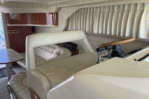 2000 Sea Ray 400 Sedan Bridge thumbnail 58