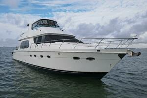2004 Carver 56 Voyager