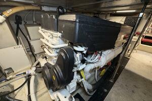 2004 Carver 56 Voyager