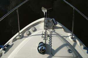 2004 Sea Ray 320 Sundancer thumbnail 7