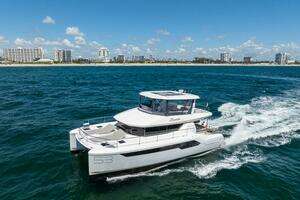 Breathe 2020 Robertson & Caine Leopard 53PC Yacht For Sale in Fort Lauderdale FL