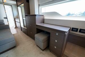 Breathe 53ft Robertson  amp  Caine Yacht For Sale
