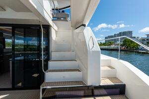 Breathe 53ft Robertson  amp  Caine Yacht For Sale
