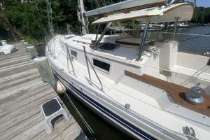 36ft Bayfield Yacht For Sale