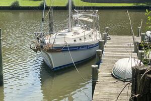 36ft Bayfield Yacht For Sale