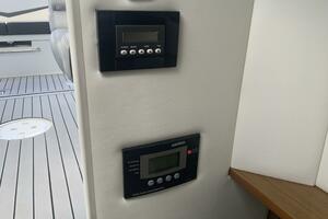 32ft Cruisers Sport Series Yacht For Sale