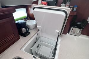 2006 Beneteau 423