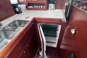 2006 Beneteau 423