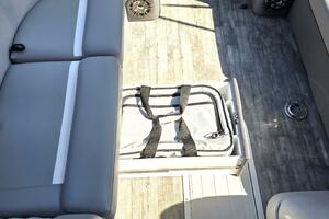 22ft Crest Yacht For Sale