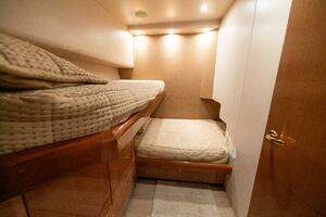 2004 Viking 61 Convertible thumbnail 47