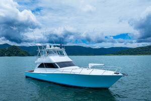 2004 Viking 61 Convertible 