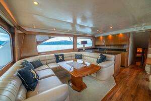 2004 Viking 61 Convertible thumbnail 3