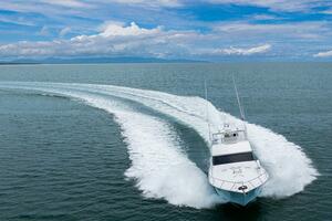 2004 Viking 61 Convertible 